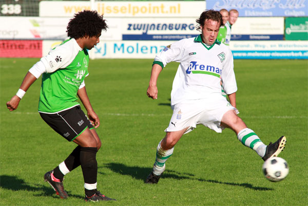 Capelle - SC Genemuiden (Foto Helmich Lubberts).